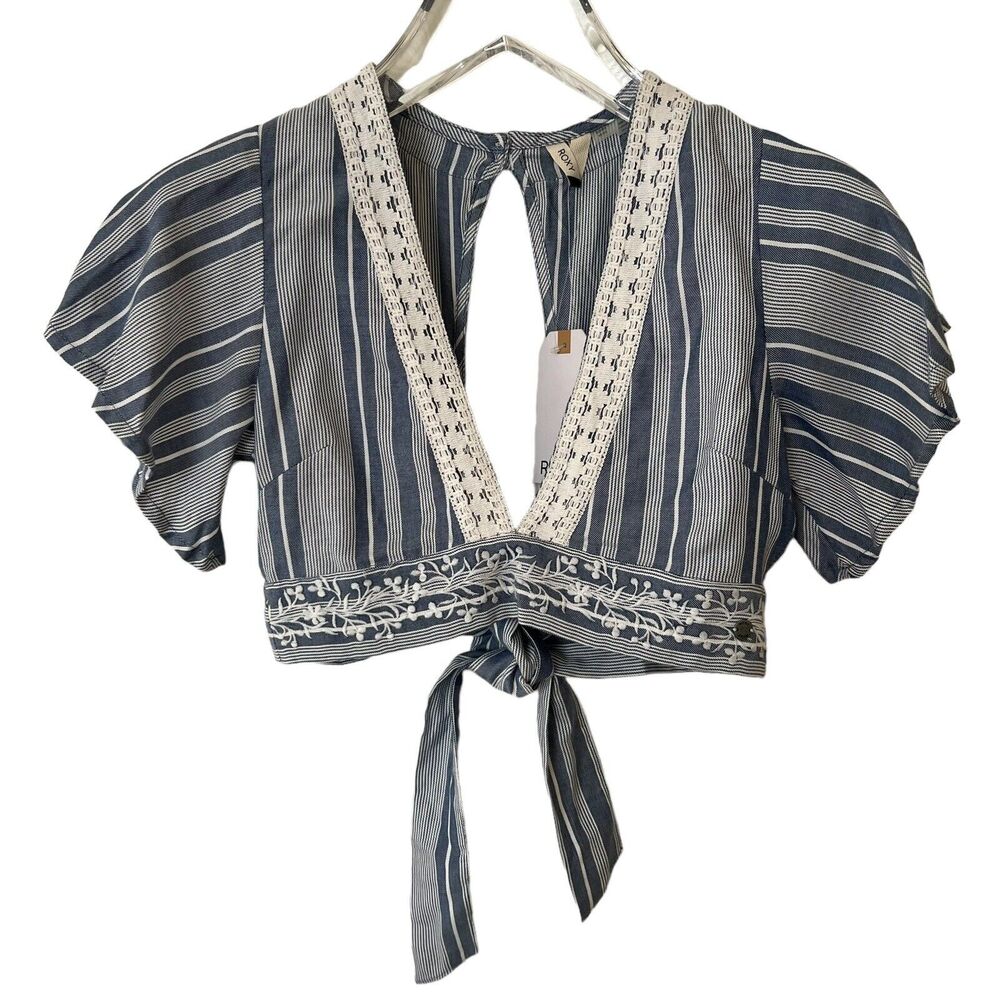 🌵 Roxy NWT Olivia Striped Flutter Sleeve Striped Tie Back Cropped Top - Size XS